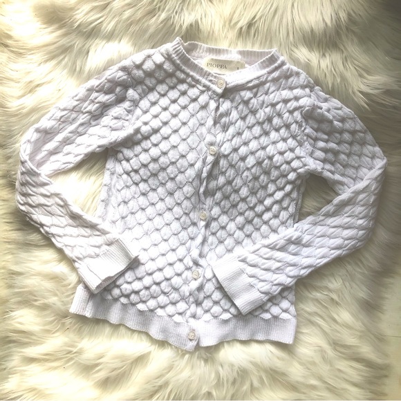 Pioppa Other - Like New Pioppa High Quality White Ribbed Scales Knit cardigan, 8